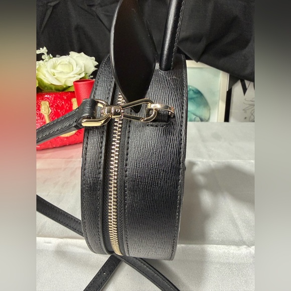 Kate Spade x Minnie crossbody bag with red bow - Picture 4 of 9